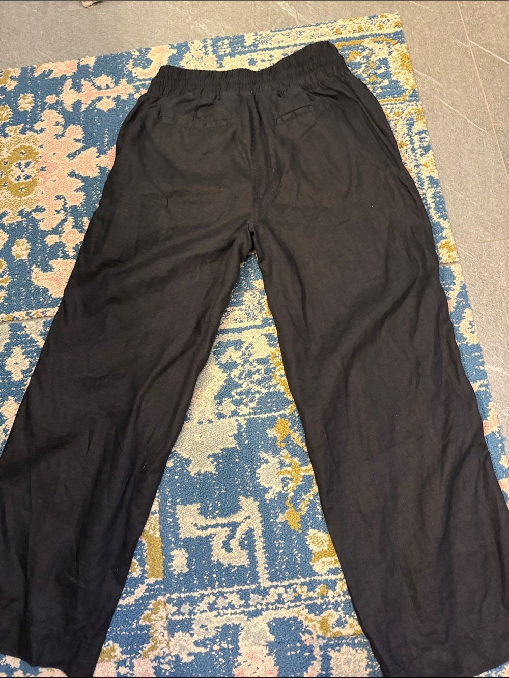 Quince Women’s Black linen Elastic Drawstring pants - Picture 3 of 3